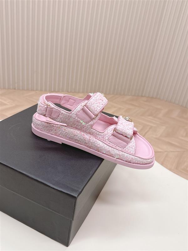 20251128184437930 280